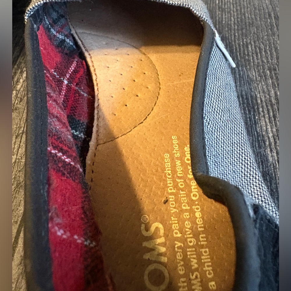 **CLOSET CLOSEOUT** TOMS micro hounds tooth classic alpargatas sz 9 - Picture 7 of 7